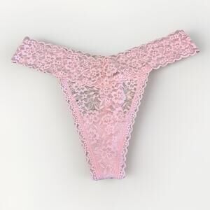 NWT VICTORIA'S SECRET LARGE PINK FLORAL LACE THONG PANTIES